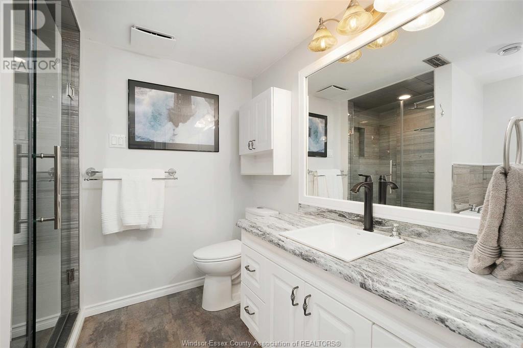 Photo 29 of 430 Thorn Ridge Crescent, Amherstburg ON