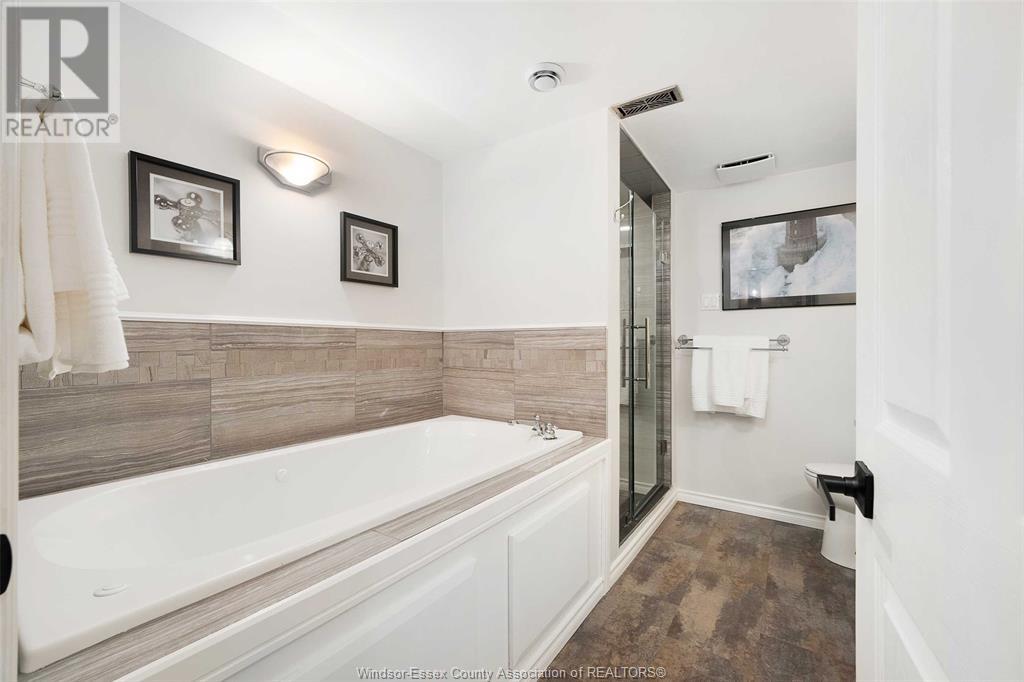 Photo 30 of 430 Thorn Ridge Crescent, Amherstburg ON