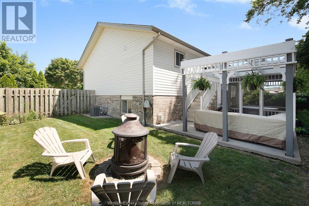 Photo 38 of 430 Thorn Ridge Crescent, Amherstburg ON