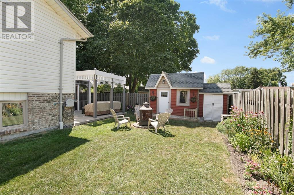 Photo 40 of 430 Thorn Ridge Crescent, Amherstburg ON