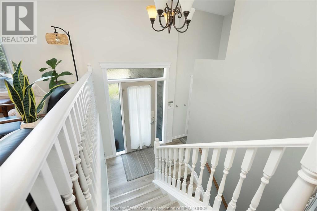 Photo 6 of 430 Thorn Ridge Crescent, Amherstburg ON