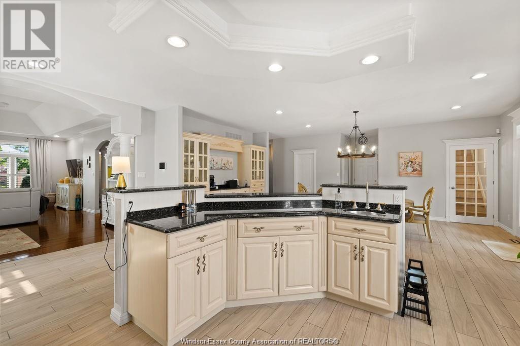 Photo 33 of 625 George Kennedy Way, Lakeshore ON