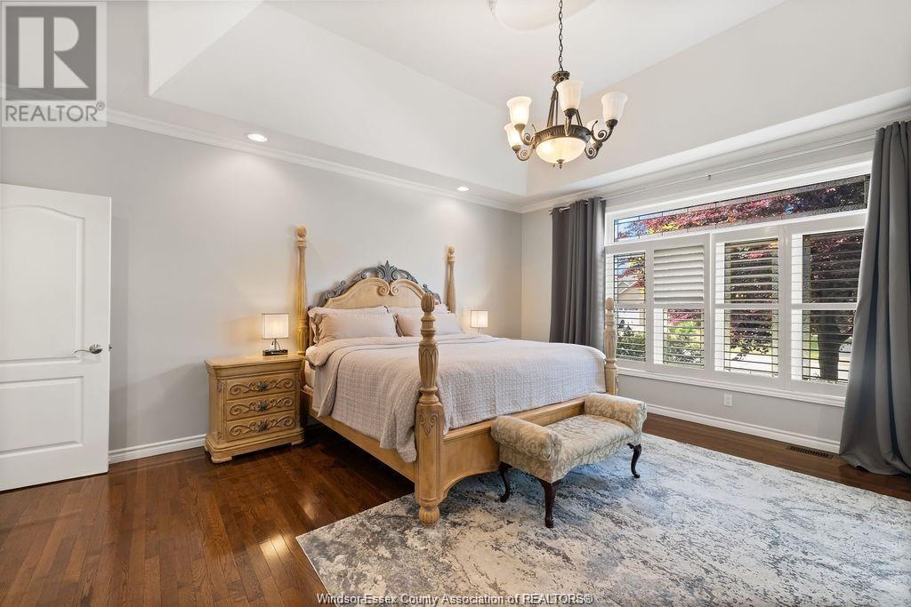 Photo 3 of 625 George Kennedy Way, Lakeshore ON