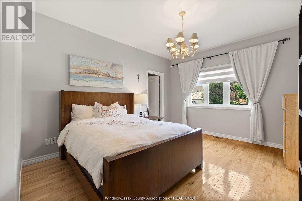 Photo 40 of 625 George Kennedy Way, Lakeshore ON