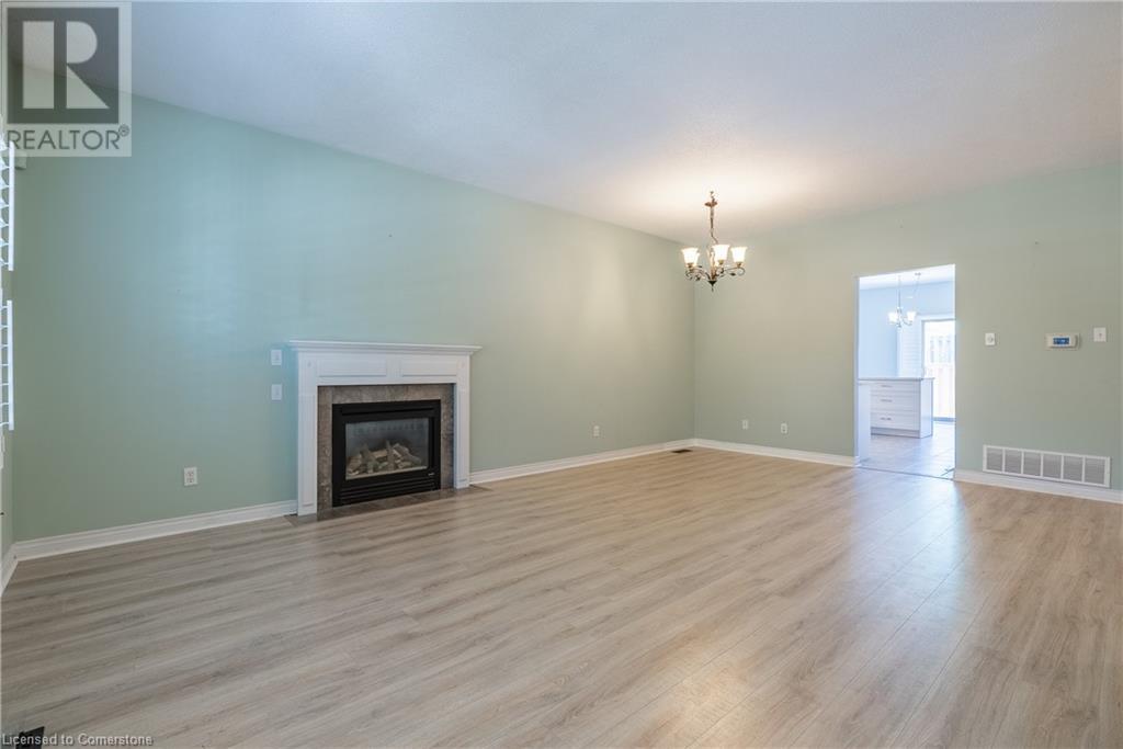 Photo 9 of 34 Southbrook Drive Unit 3, Binbrook ON