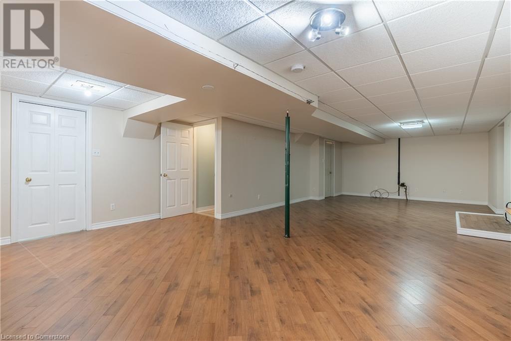 Photo 23 of 34 Southbrook Drive Unit 3, Binbrook ON