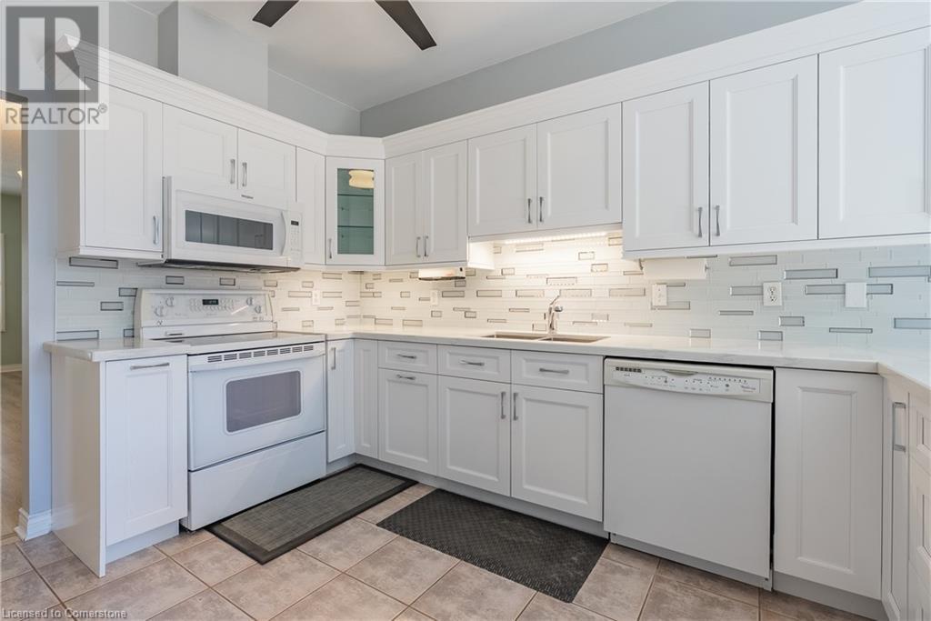 Photo 15 of 34 Southbrook Drive Unit 3, Binbrook ON