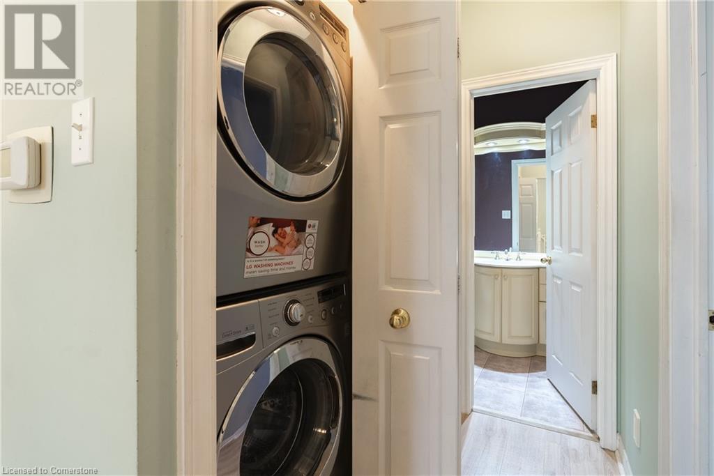 Photo 21 of 34 Southbrook Drive Unit 3, Binbrook ON