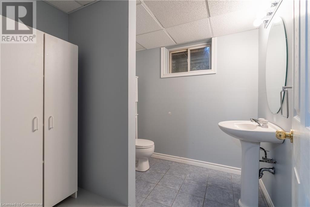 Photo 29 of 34 Southbrook Drive Unit 3, Binbrook ON