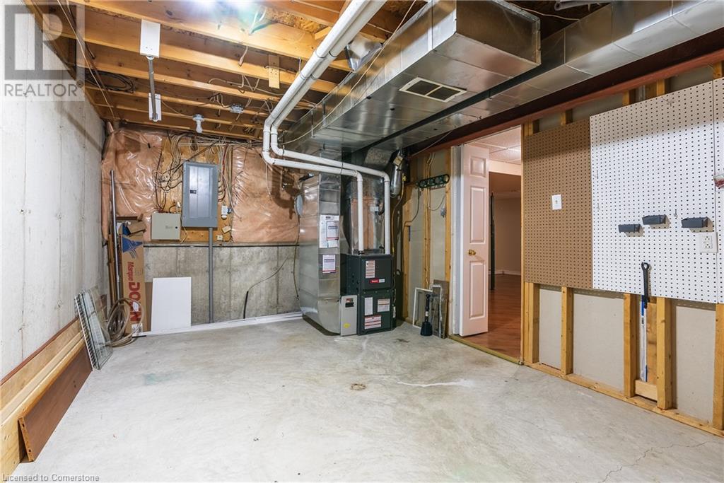 Photo 31 of 34 Southbrook Drive Unit 3, Binbrook ON