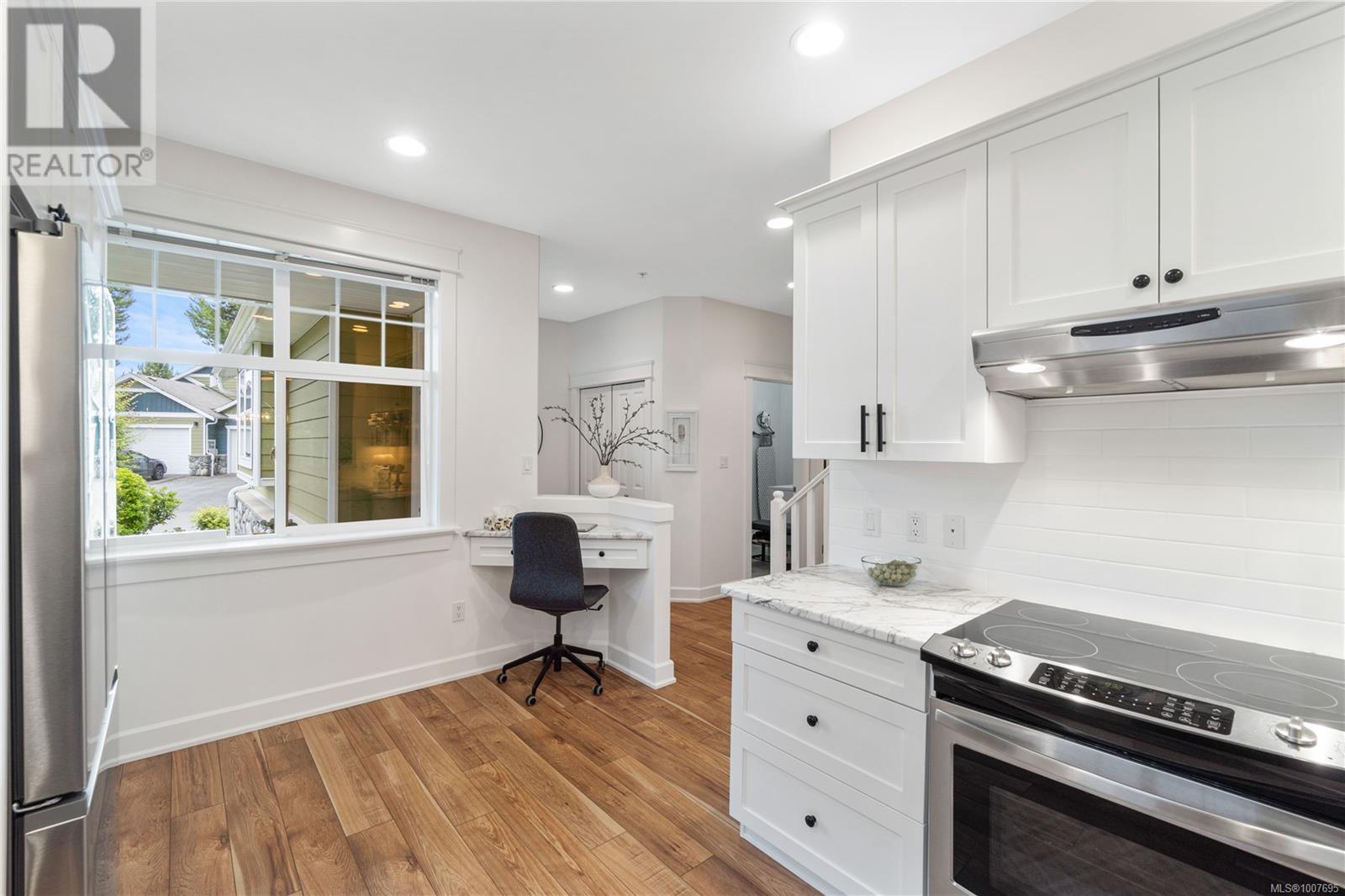 Photo 31 of 6353 Pinewood Lane, Nanaimo BC