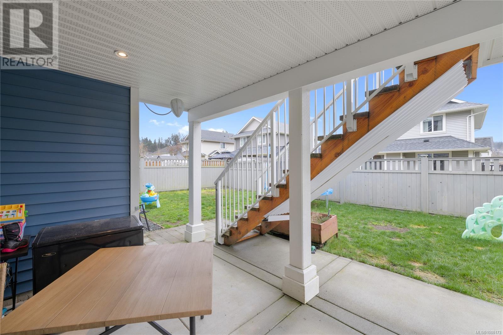 Photo 36 of 907 Park Ave, Nanaimo BC
