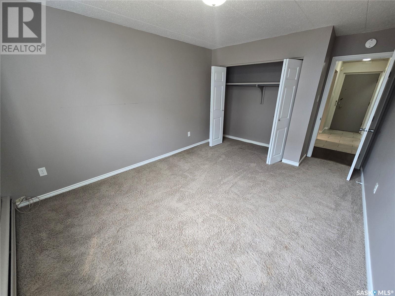 Photo 2 of 1 131 Angus Road, Regina SK