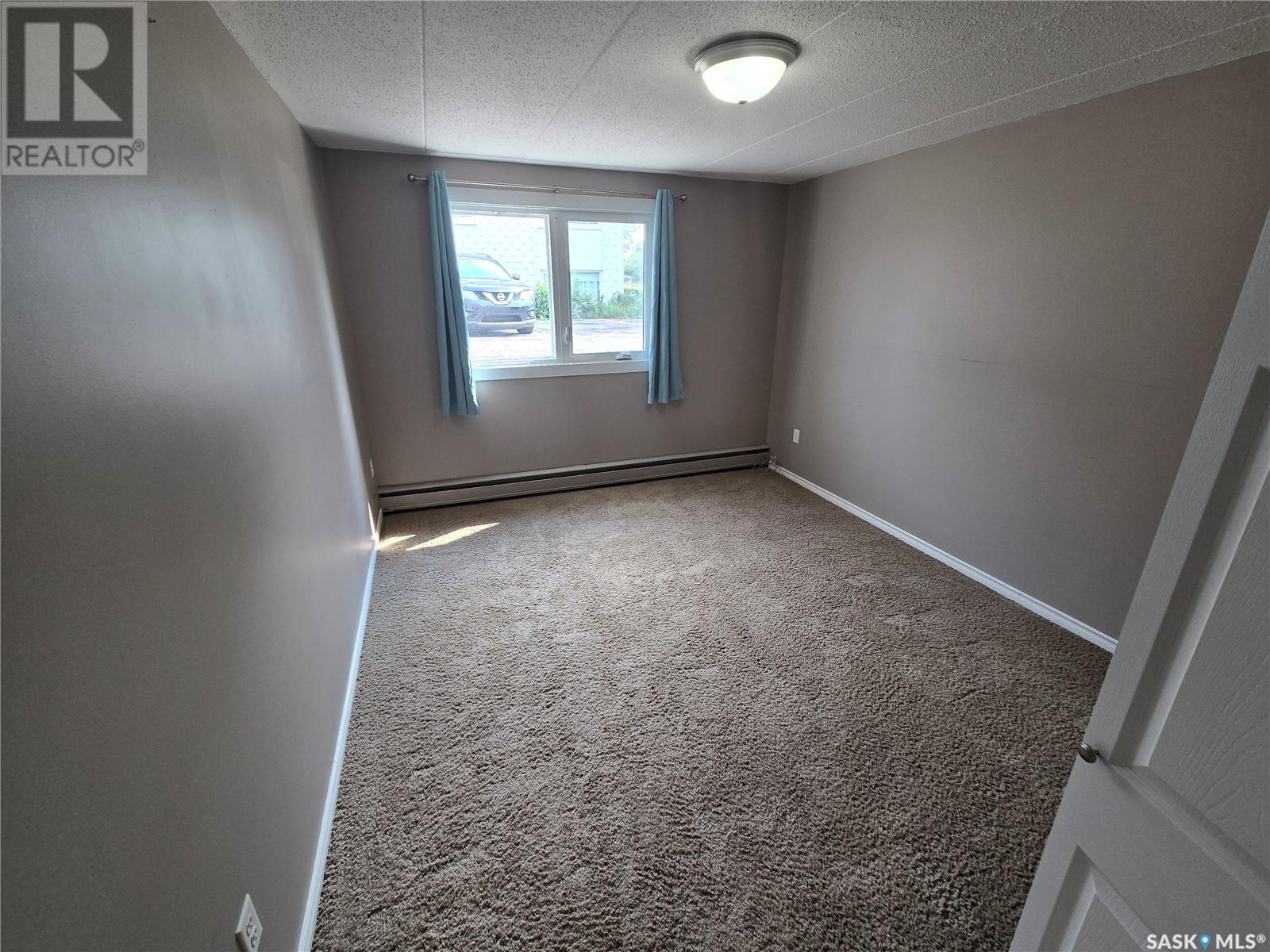 Photo 12 of 1 131 Angus Road, Regina SK