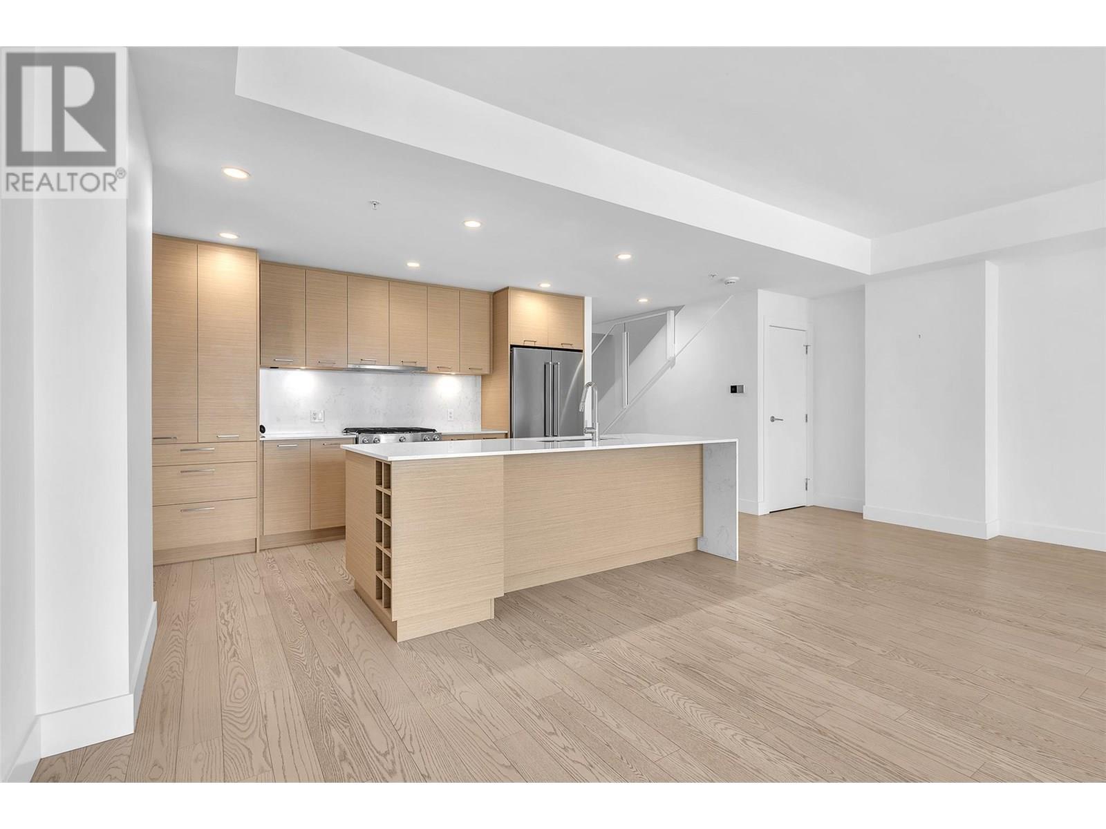 407 1191 Sunset Drive, Kelowna