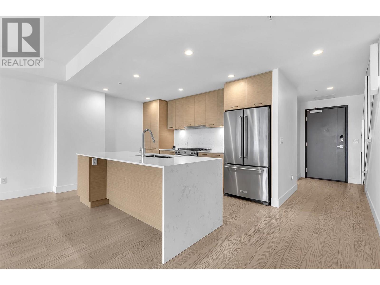 407 1191 Sunset Drive, Kelowna