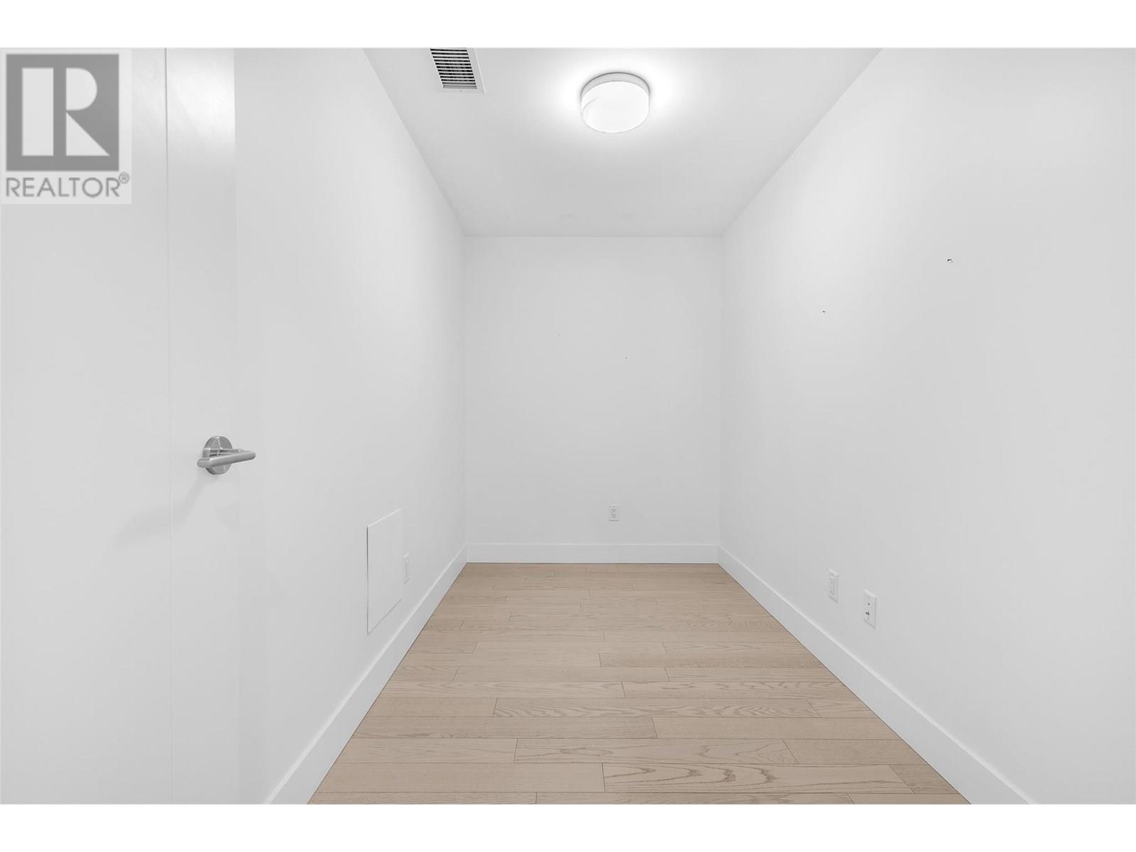 407 1191 Sunset Drive, Kelowna