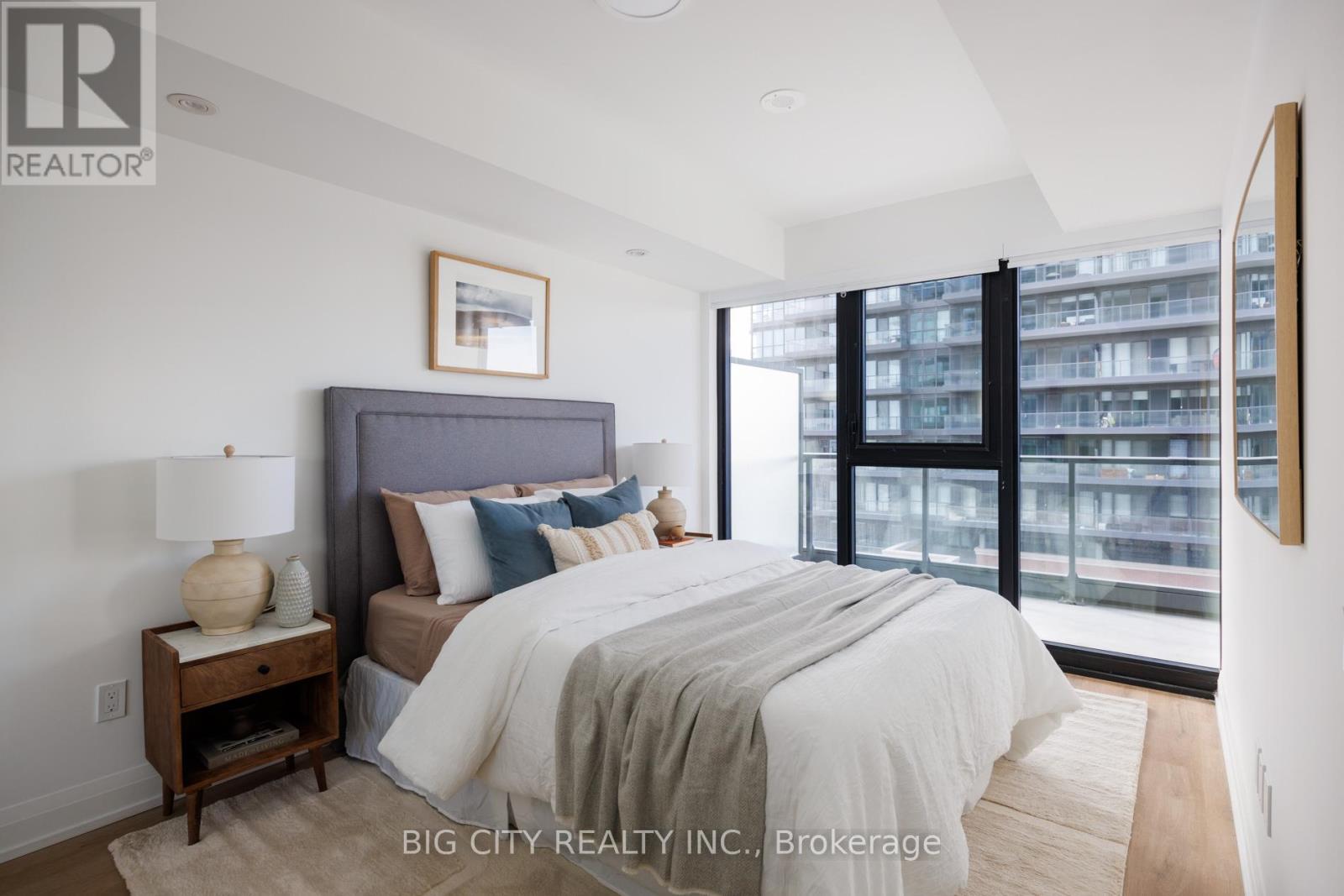 Photo 15 of 803 36 Brentcliffe Road, Toronto ON