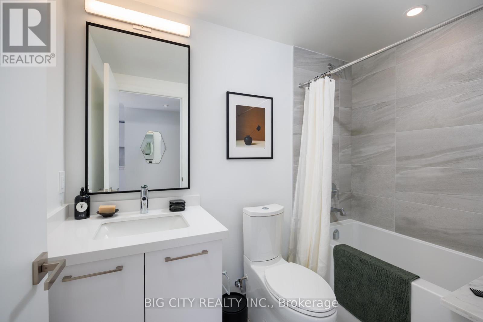 Photo 29 of 911 36 Brentcliffe Road, Toronto ON