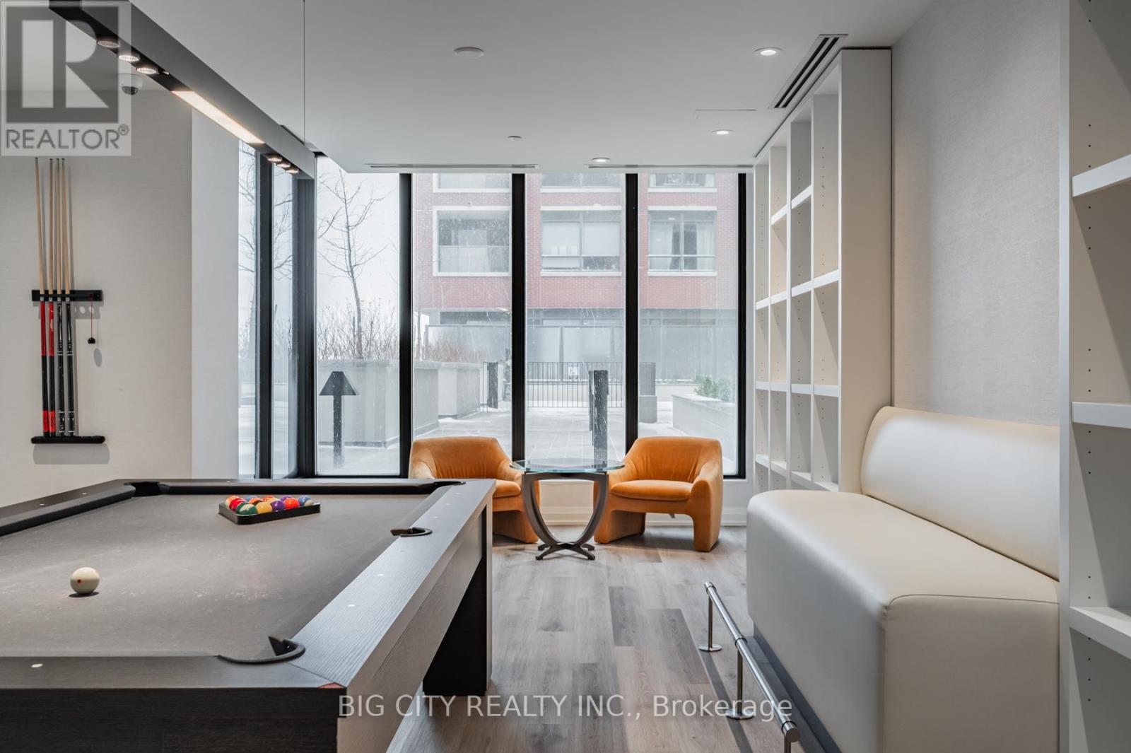 Photo 27 of 911 36 Brentcliffe Road, Toronto ON