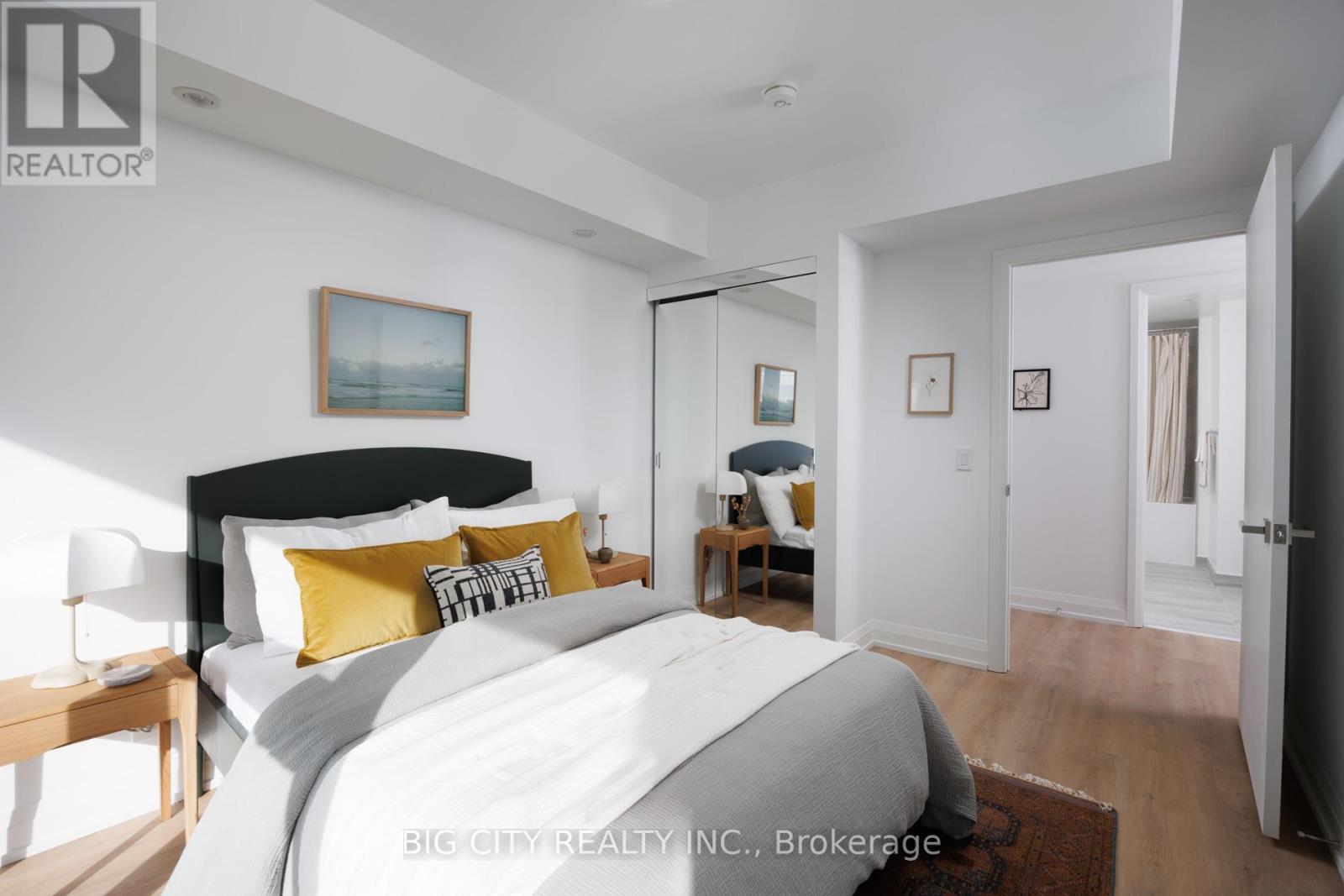 Photo 12 of 1313 36 Brentcliffe Road, Toronto ON