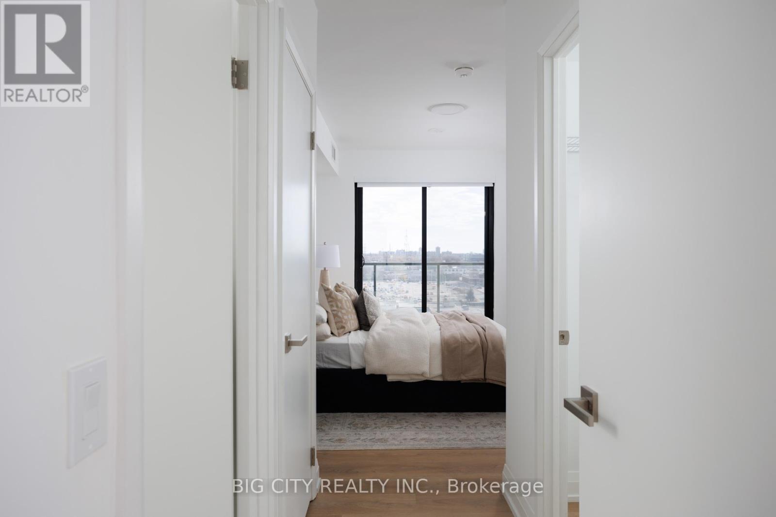 Photo 28 of 1313 36 Brentcliffe Road, Toronto ON