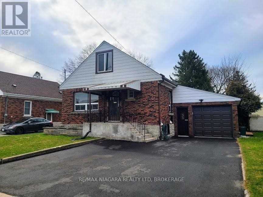 Photo 1 of 6476 Maranda Street, Niagara Falls ON