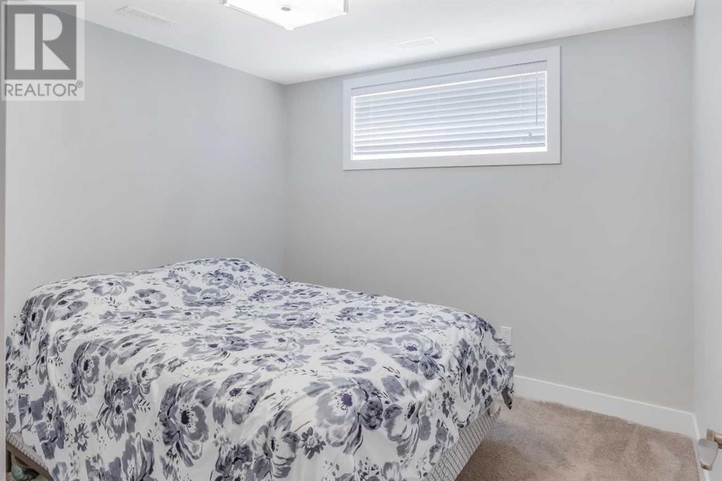 Single Family House Bungalow for Sale in  Manor Road SW Meadowlark Park Calgary 