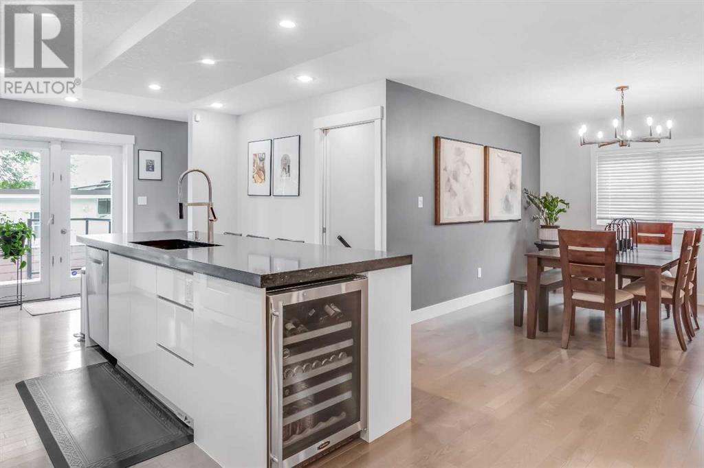 Single Family House Bungalow for Sale in  Manor Road SW Meadowlark Park Calgary 