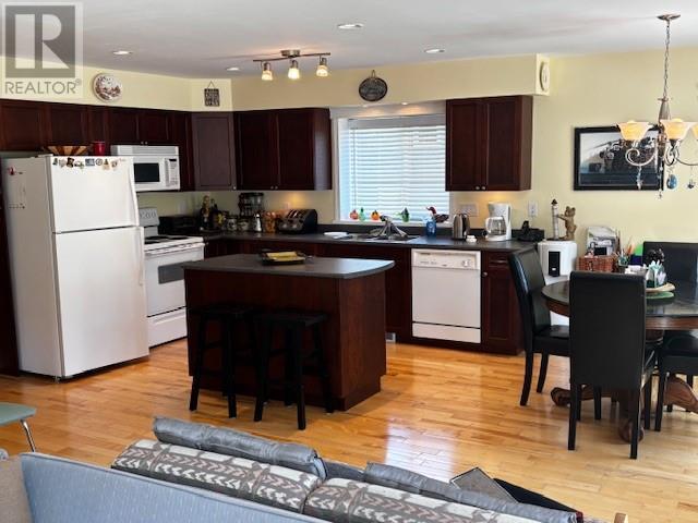 3093 Stevens Road, Loon Lake