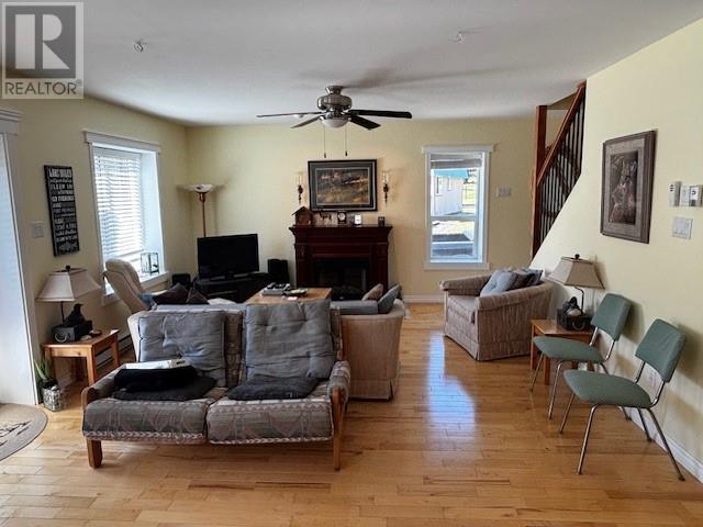 3093 Stevens Road, Loon Lake