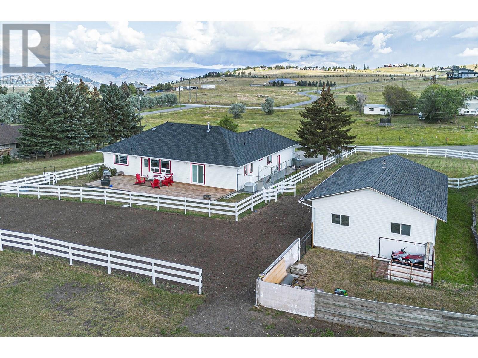 Photo 3 of 2740 Simms Place, Kamloops BC