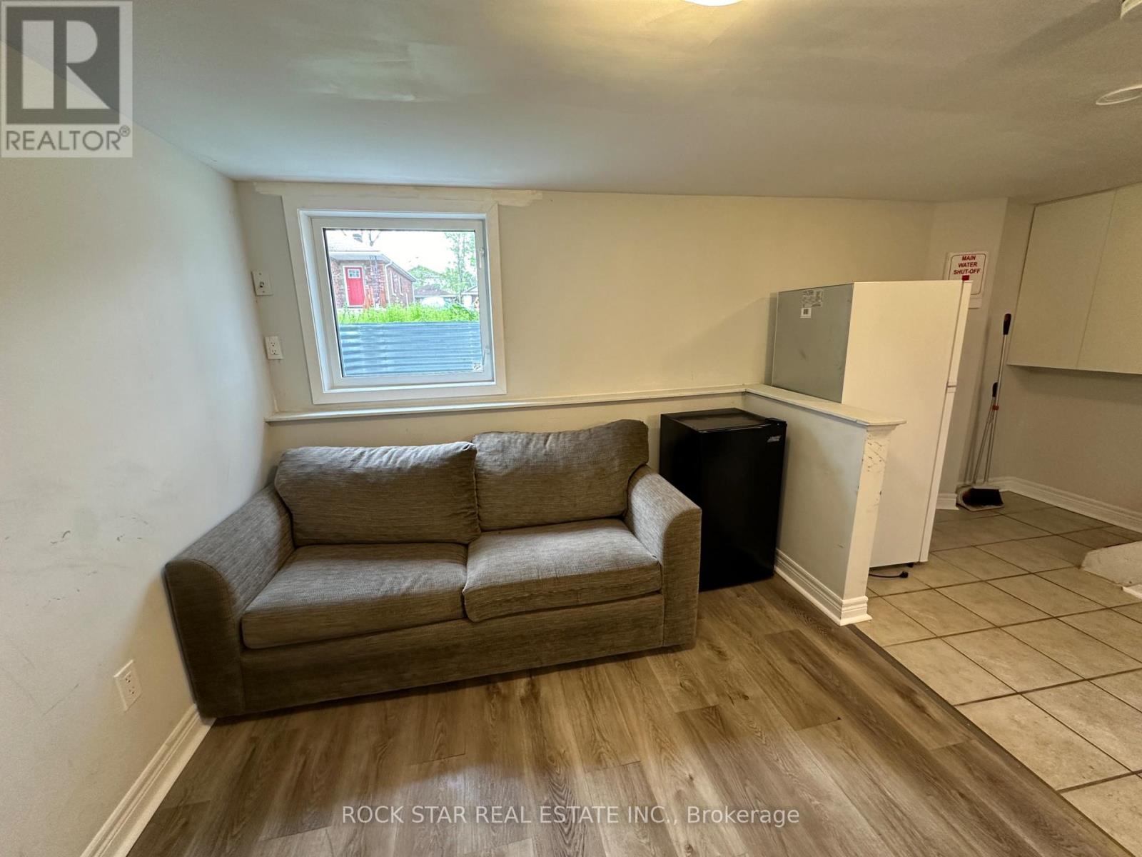 Photo 22 of 24 King Street, Thorold ON