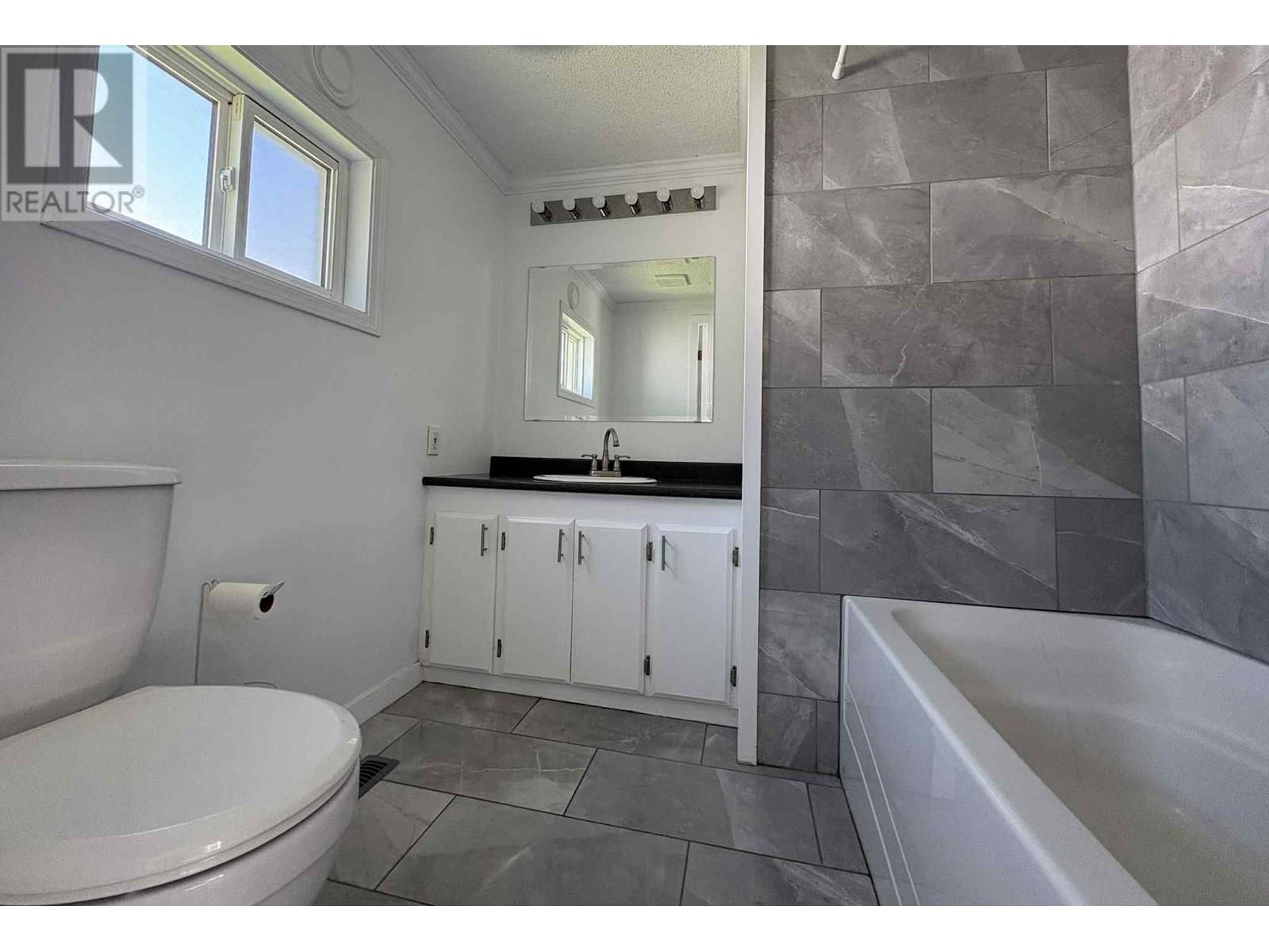 Photo 3 of 98 1000 Inverness Road, Prince George BC