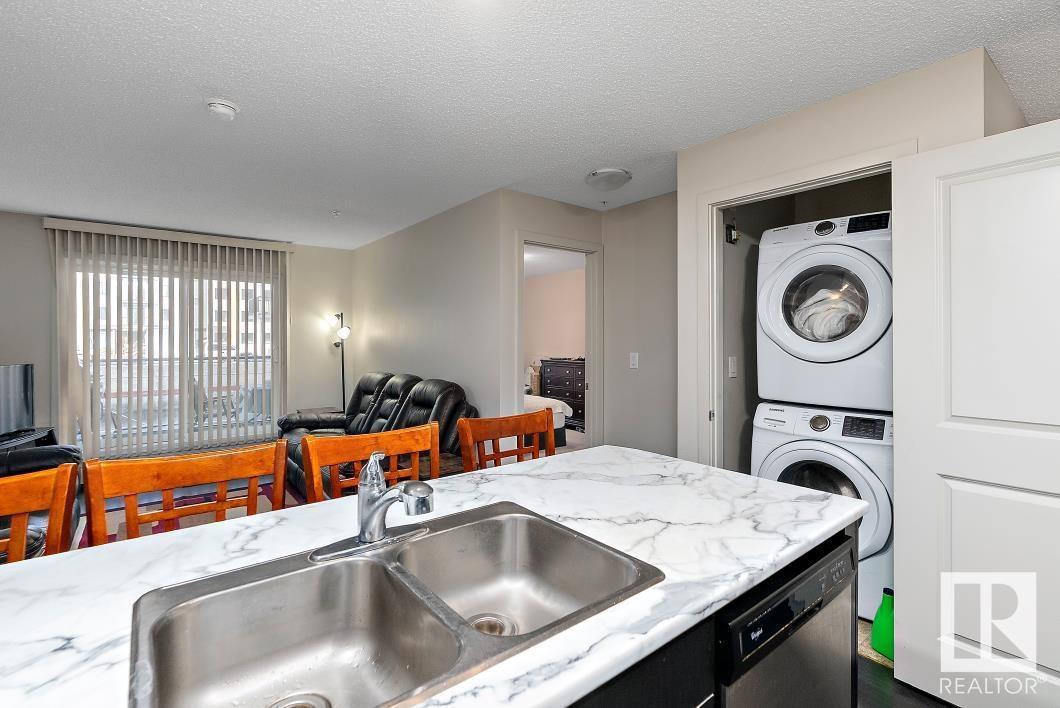 Photo 7 of 227 5515 7 Av Sw, Edmonton AB