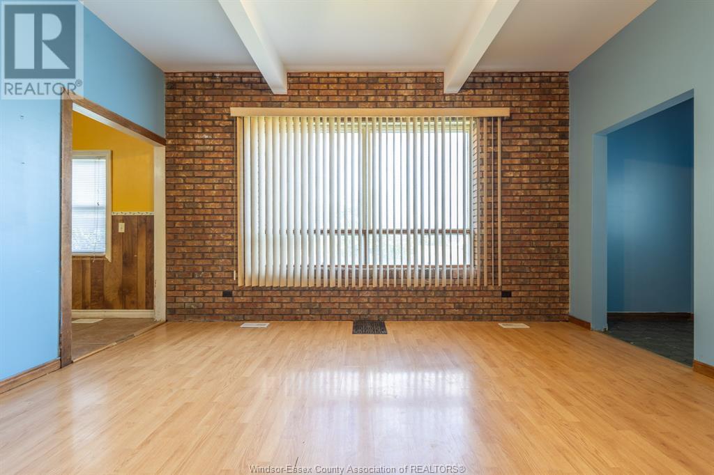 Photo 27 of 631 633 Mckay Avenue, Windsor ON