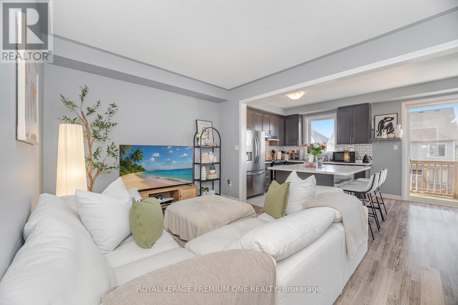 Photo 37 of 50 Casserley Crescent, New Tecumseth ON