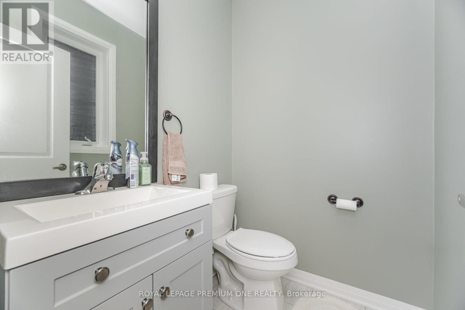 Photo 1 of 50 Casserley Crescent, New Tecumseth ON