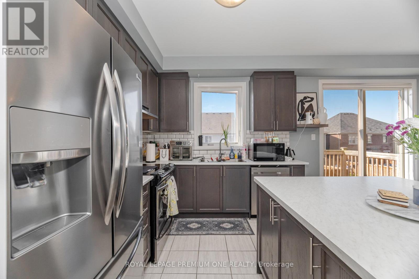 Photo 30 of 50 Casserley Crescent, New Tecumseth ON