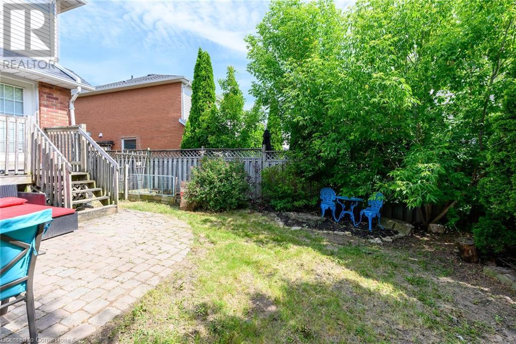 Photo 34 of 67 Pinewoods Drive, Stoney Creek ON