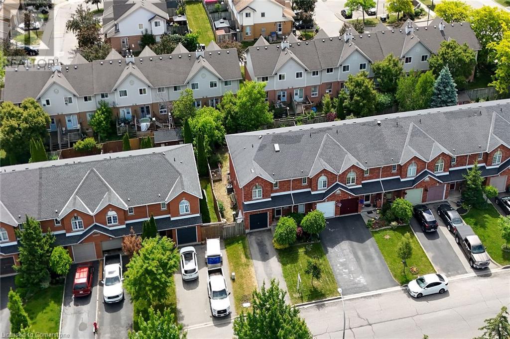 Photo 44 of 67 Pinewoods Drive, Stoney Creek ON