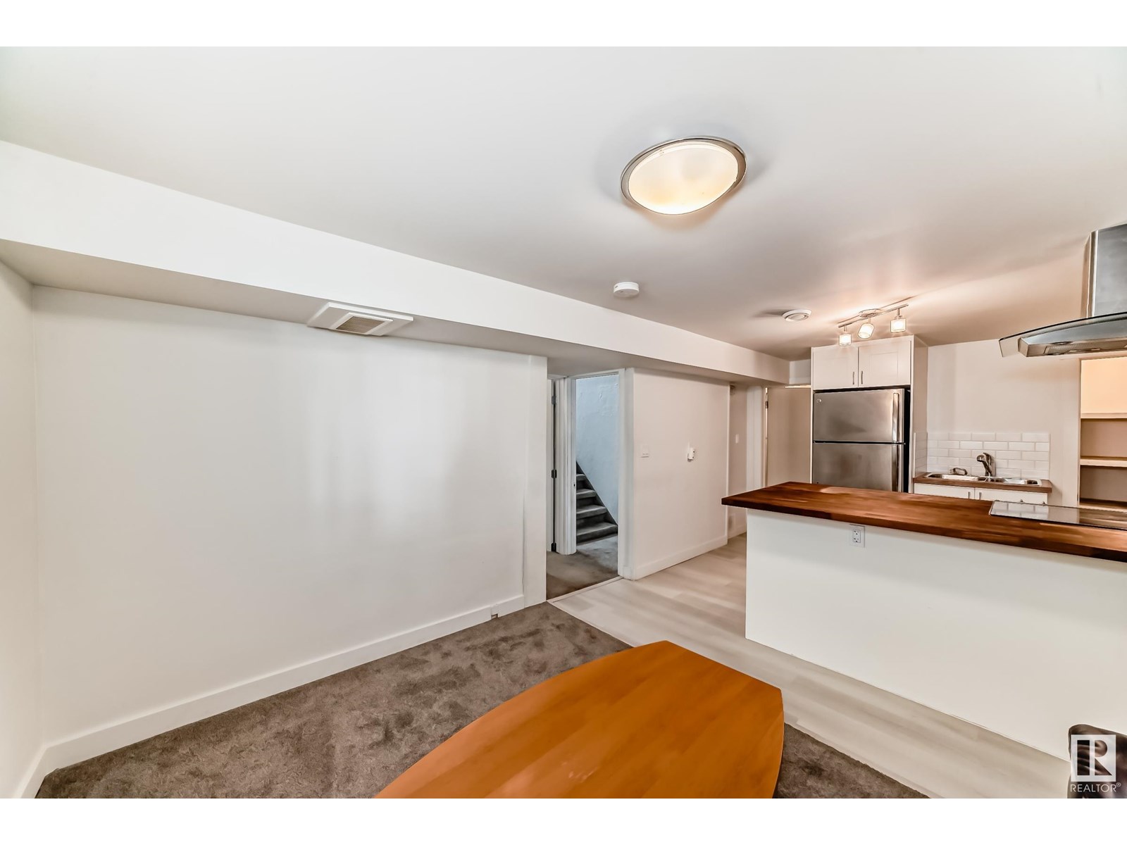 Photo 17 of 10915 67 Av Nw, Edmonton AB