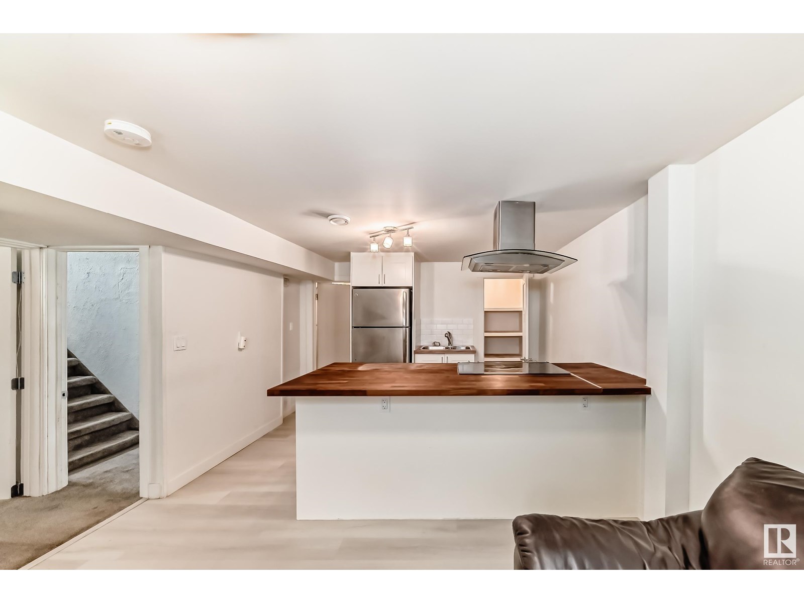 Photo 13 of 10915 67 Av Nw, Edmonton AB