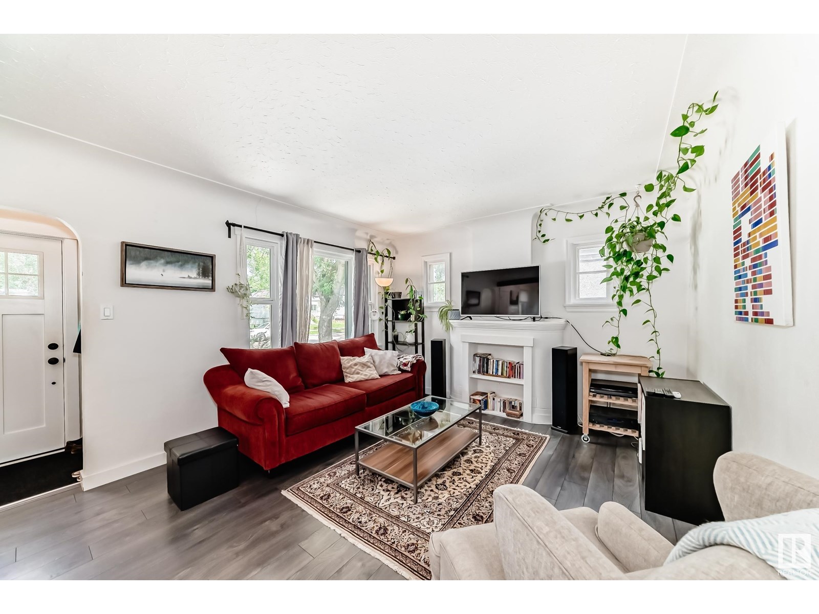Photo 5 of 10915 67 Av Nw, Edmonton AB