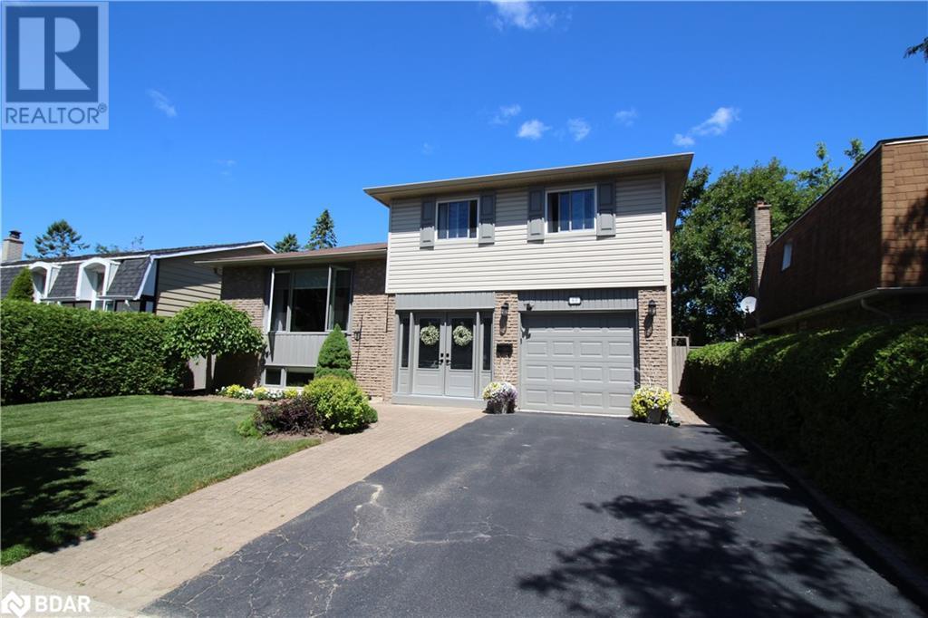 Photo 1 of 60 Chieftain Crescent, Barrie ON