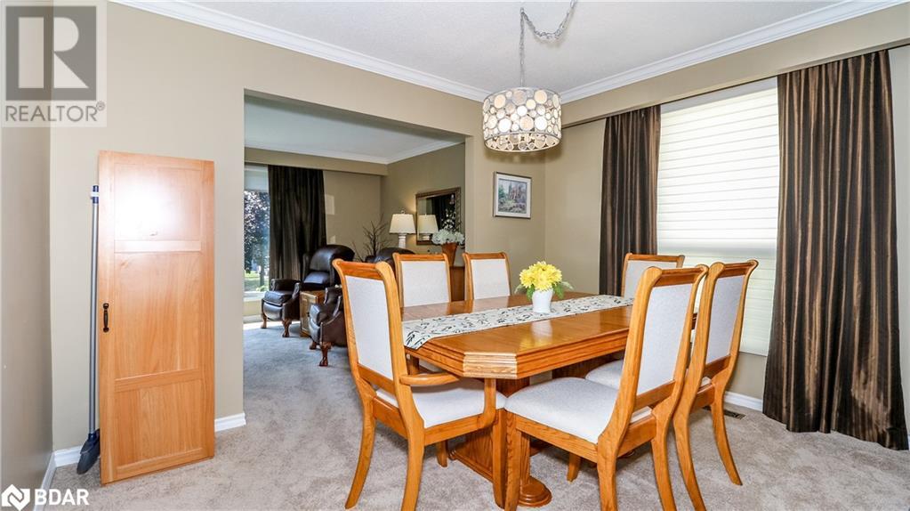 Photo 10 of 60 Chieftain Crescent, Barrie ON