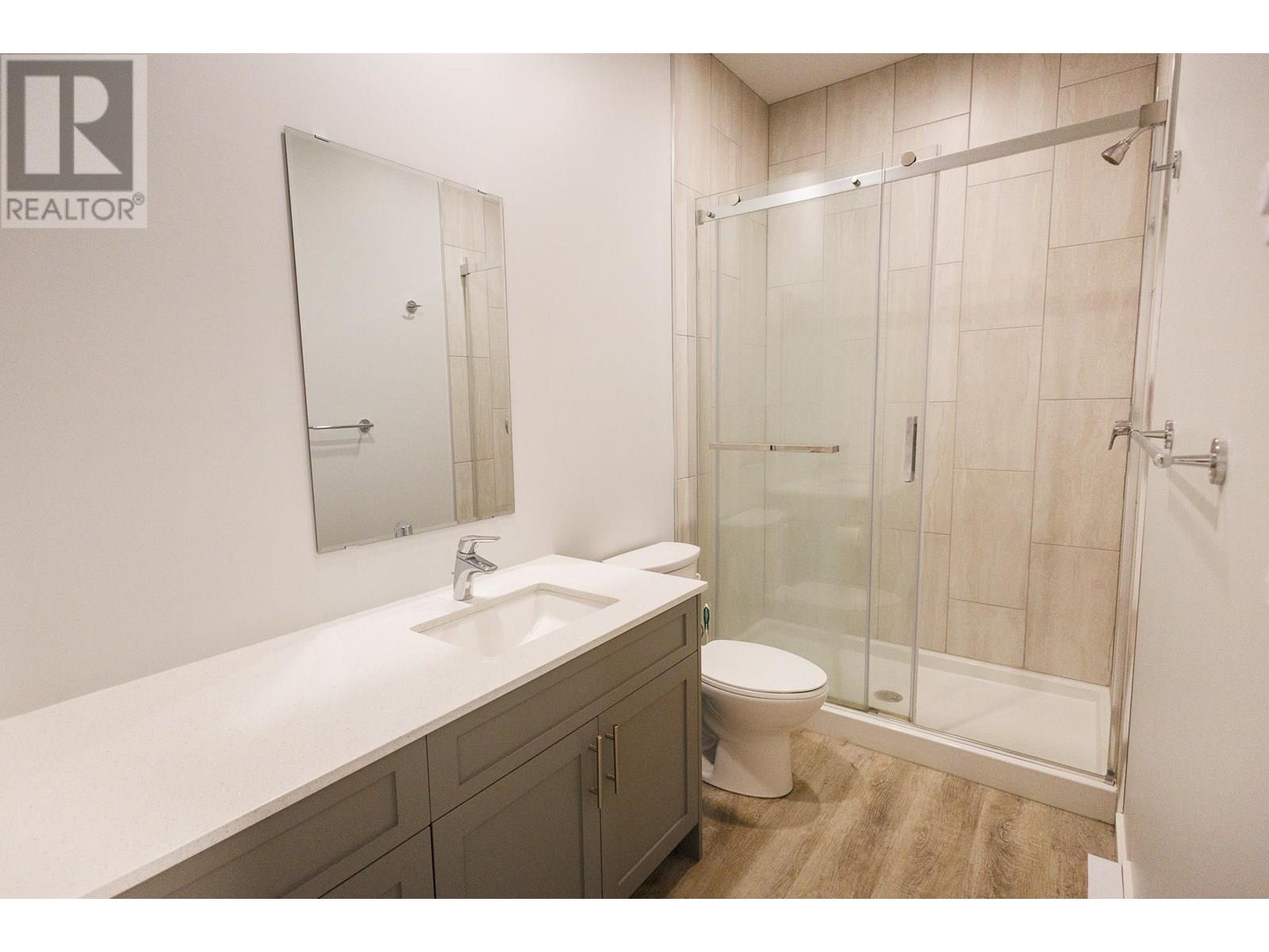 #14-4921 HALLIWELL Avenue, Terrace