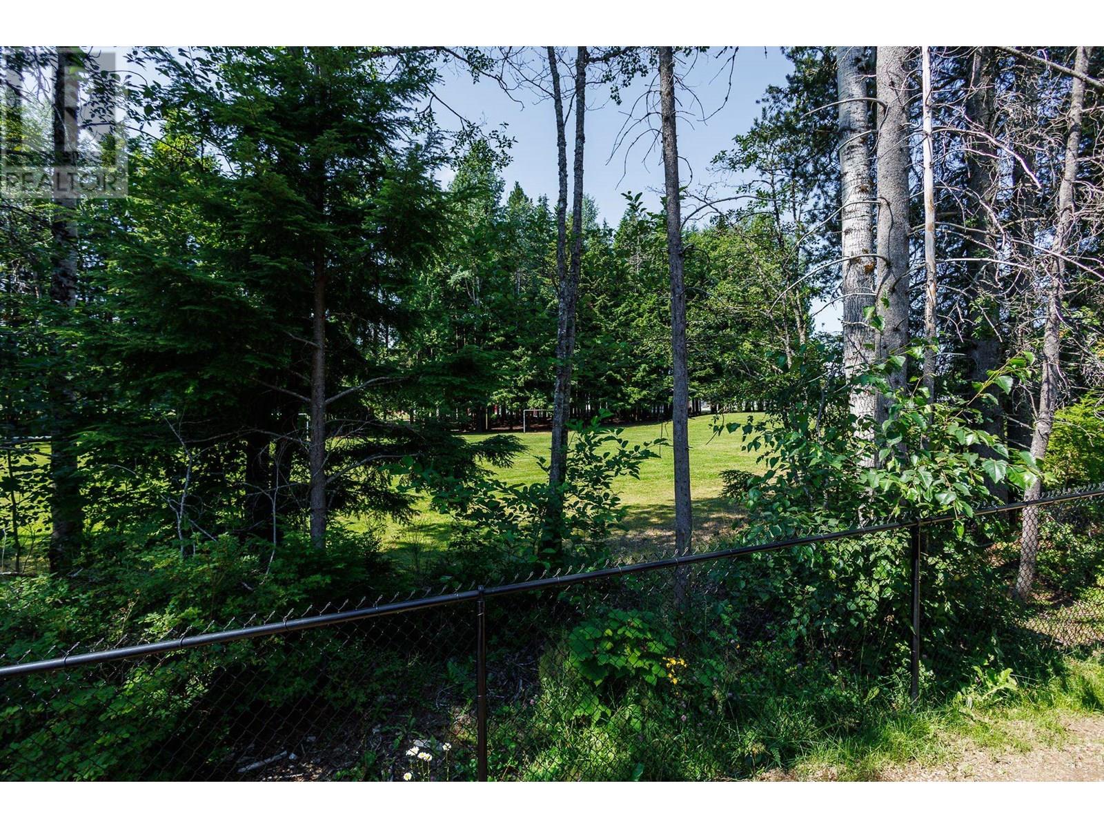 #14-4921 HALLIWELL Avenue, Terrace