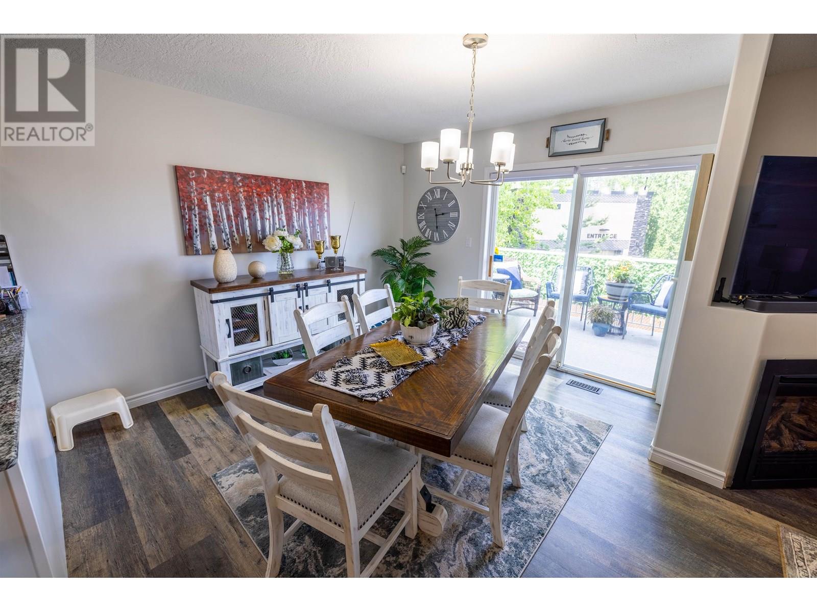 Photo 7 of 104 6807 Westgate Avenue, Prince George BC