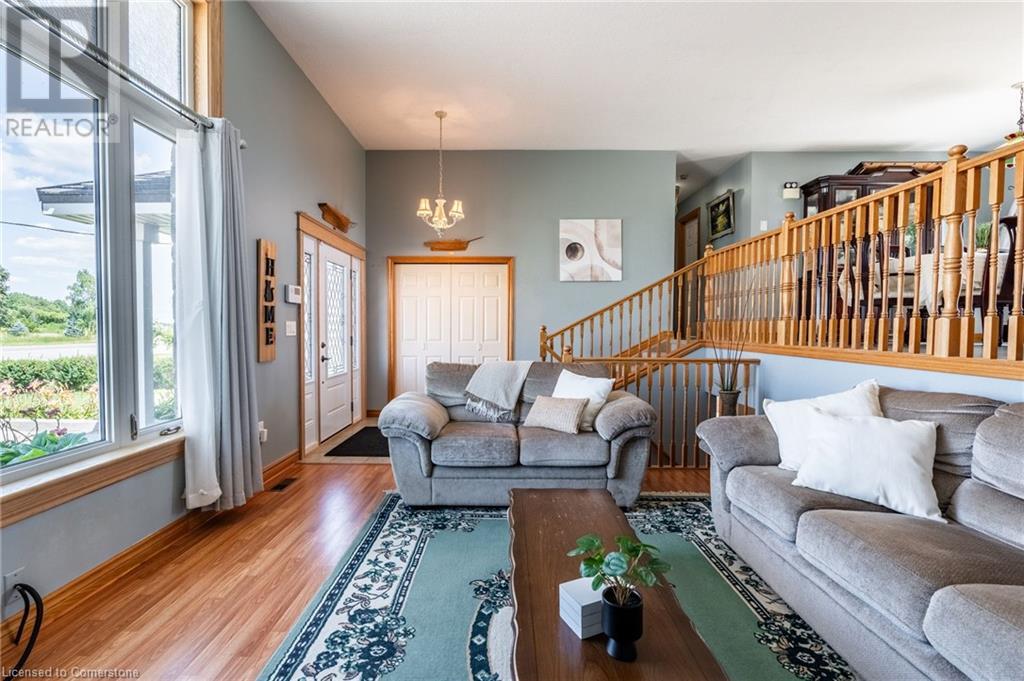 Photo 31 of 180 King Street E, Hagersville ON